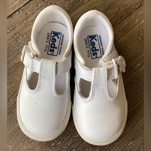 Toddler Tstrap Keds